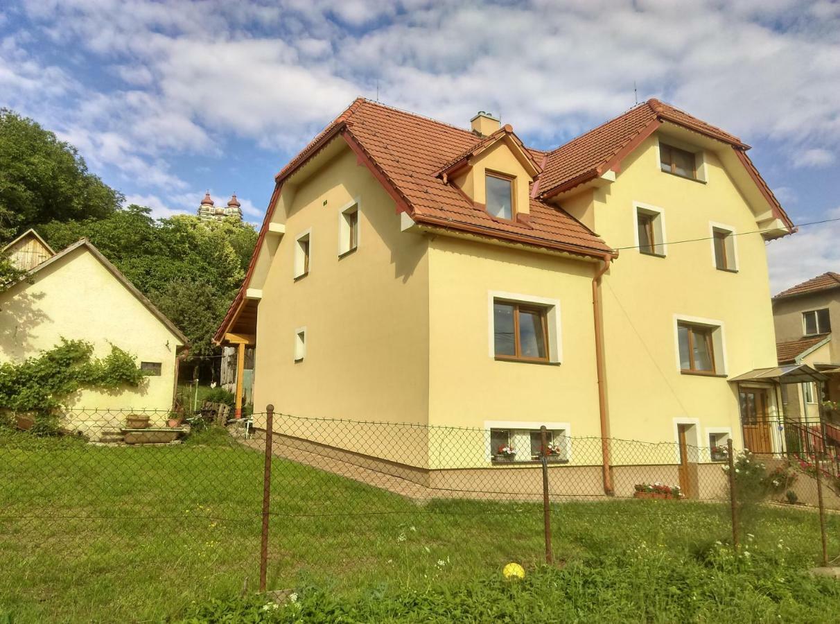 Apartman pod Kalváriou - rodinný dom Banská Štiavnica Esterno foto